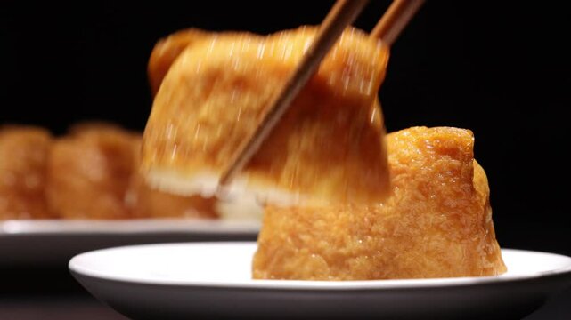 稲荷寿司、おいなりさん、酢飯が旨い　いなり寿司
