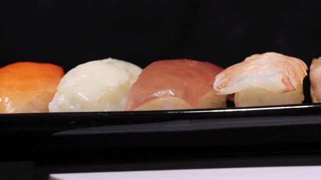 鮮度抜群　寿司ネタ、握り寿司の盛り合わせ、美味しいお寿司