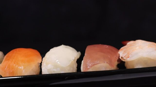 鮮度抜群　寿司ネタ、握り寿司の盛り合わせ、美味しいお寿司
