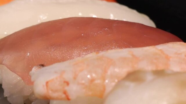 鮮度抜群　寿司ネタ、握り寿司の盛り合わせ、美味しいお寿司