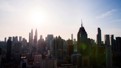 Obraz premium Beautiful sunrise in the capital of Malaysia kuala lumpur.