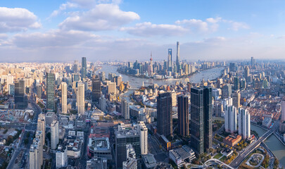 Obraz premium Aerial View of Shanghai skyline with Huangpu river