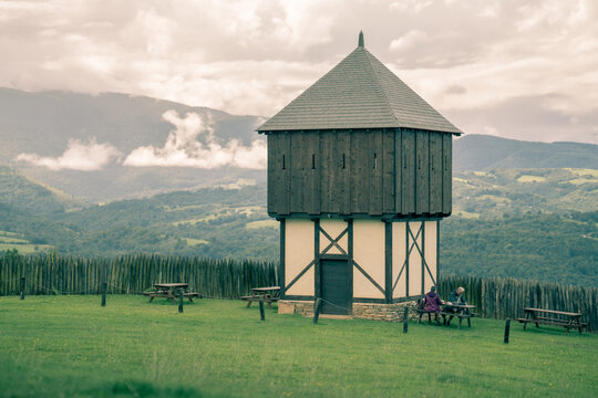 Ch&acirc;teau de Mauvezin