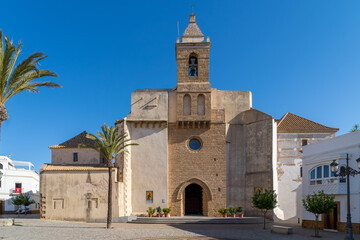 Fototapeta premium La iglesia Mayor Parroquial de Nuestra Señora de la O de Rota / Kirche in Rota / Spanien / Andalusien