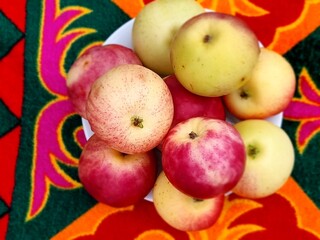 fresh ripe apples on a background
