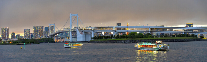 2,유람선,항해,바다,레인보우브릿지,고층빌딩,오다이바,도쿄,일본 © JinChang