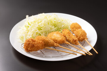 串カツ盛り合わせ（なす肉詰め　蓮根　じゃがいも　うずら卵　豚もも）