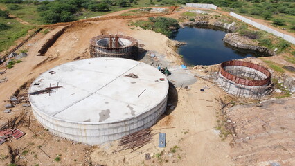 oil well