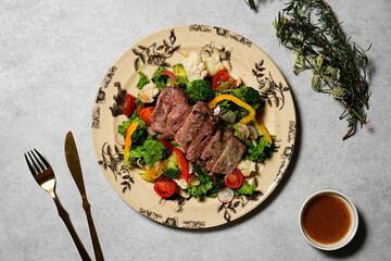 Roast Beef Salad. Roasted beef with mixed vegetables top view