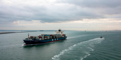 Fototapeta premium ships in the port