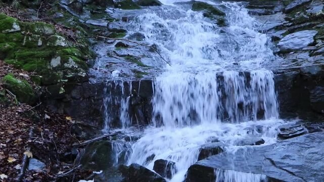 dardagna waterfalls corno alle scale regional park lizzano in belvedere bologna northern apennines