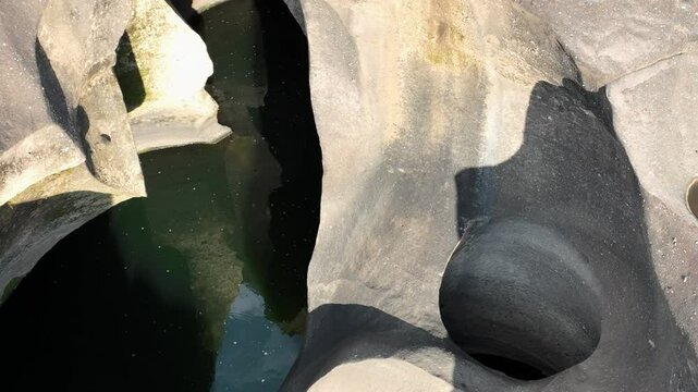 Dron en Vale da Lua, Chapada dos Veadeiros, Goias, Brasil