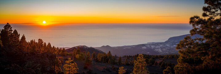 Obraz premium Sunset viewpoint landscape on La Palma, part of Canary Islands of Spain