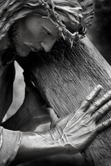 Statue of Jesus Christ the Savior Crown of Thorns from Crucifixion Atonement and Resurrection