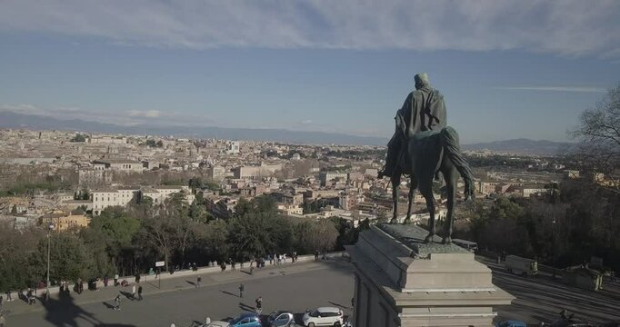 Roma Coliseu It&aacute;lia Hist&oacute;ria Arquitetura Antiguidade Arte Piazza Europa Arquitetura Turismo Monumentos Cultura Patrim&ocirc;nio Mundial Imp&eacute;rio Romano Ru&iacute;nas F&oacute;rum Romano Arcos Estradas Museus 