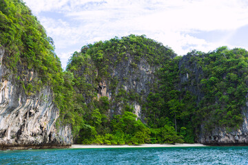 Paradise at Hong Island Beach