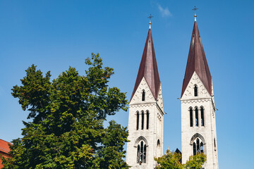Fototapeta premium Kirche in Halberstadt, Sachsen-Anhalt