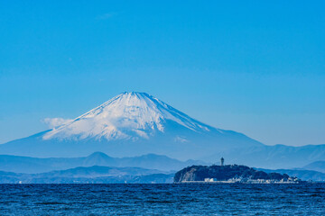 Fototapeta premium 江ノ島と富士山