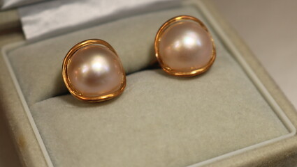 マベパールのイヤリング