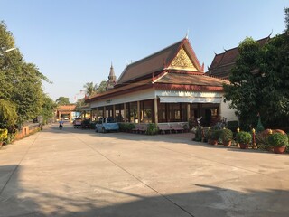 Fototapeta premium Angkor Wat Adventures: Capturing the Beauty of Cambodia