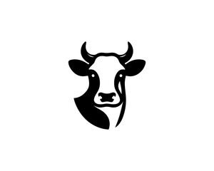 Cow logo vector. Animal farm. Cow icon. Dairy product symbol vector illustration.