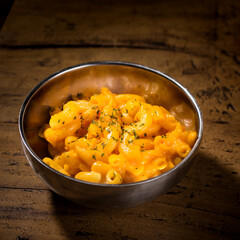 Creamy macaroni and cheese