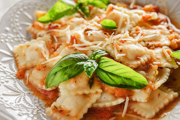 ravioli in tomato sauce with basil
