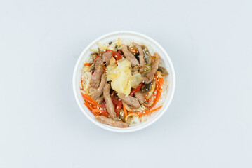 buckwheat noodles, onion, bell pepper, mushrooms, carrots, 