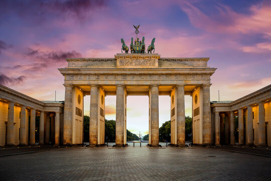 Sunrise over Brandenburg Gate, Berlin, Germany