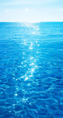 Obraz premium Calm water reflecting sunlight