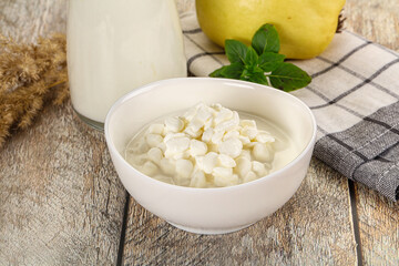 Grain cottage cheese with sour