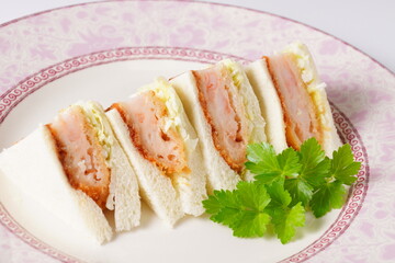 海老カツサンド