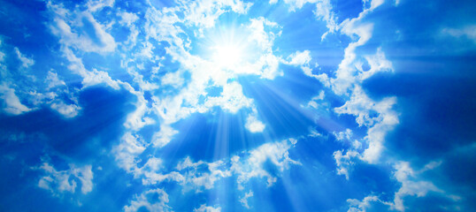 青空に太陽