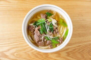 肉うどん　和食