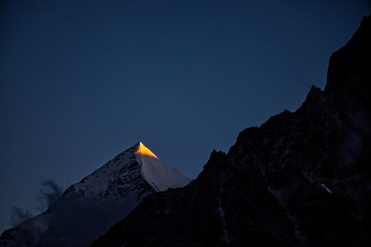 Beautiful first light on the cloudy mountains of the Himalayas