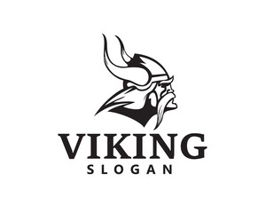 Naklejka premium creative person wearing viking hat with horns mascot logo design