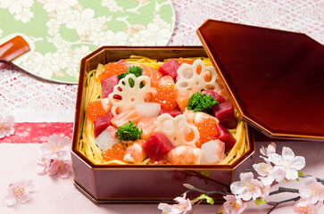 お重に盛ったちらし寿司