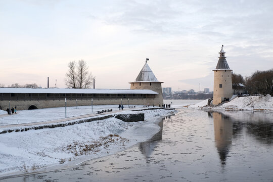 PSKOV, RUSSIA &mdash; January, 2025: The center of Pskov, a Ploskaya bashnya tower, a Vysokaya bashnya tower between them is the Pskov River, which flows into the Velikaya River