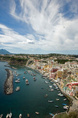 Procida (Na): La Corricella vista dal castello