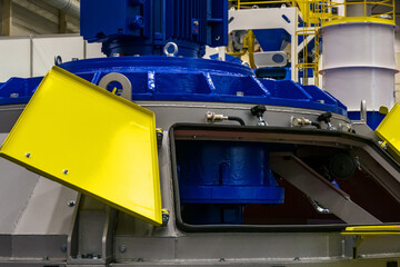 Planetary concrete mixer. This is industrial equipment designed for preparing high-quality concrete mixtures.