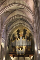 Orgues et voûtes de la cathédrale Saint-Pierre de Montpellier (Hérault)