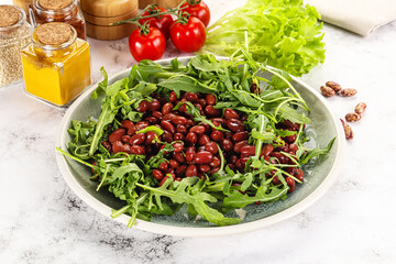 Red canned beans with arugula