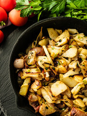 Rustic Fried Potatoes with Onions and Herbs A Crispy, Homemade Comfort Meal