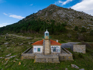 Faro Monte Louro en Punta Queixal de Muros, Galicia