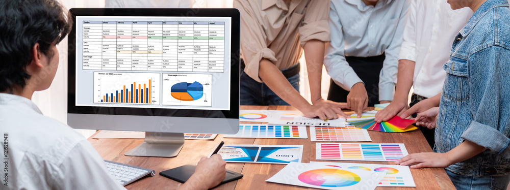 Leinwandbilder business data dashboard provide business intelligence analytic for marketing strategy planning brisk