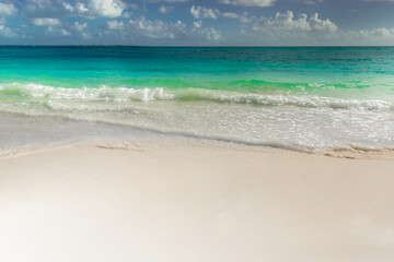 Sea shore on the Caribbean beach in the Zona Hoteleria in Cancun.