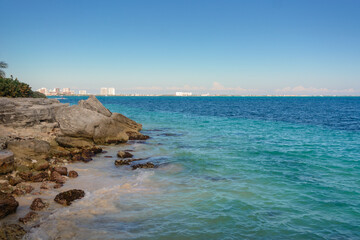 Sea shore on the Caribbean beach in the Zona Hoteleria in Cancun.
