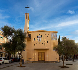 Parroquia Ntra Sra de los Desamparados de Nararet en la ciudad de Valencia