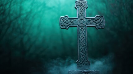 Naklejka premium A mysterious cross emerges from a misty, dark background, evoking themes of spirituality and the unknown.
