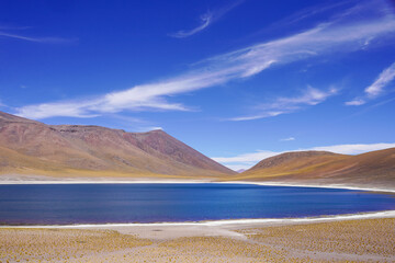 Fototapeta premium Lagunas Altiplánicas, Miscanti and Miñiques, San Pedro de Atacama, Chile